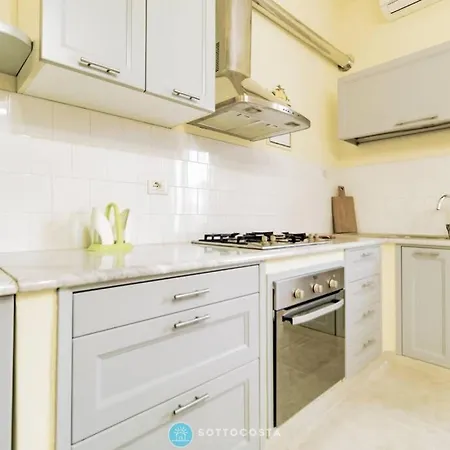 Helm Flat -